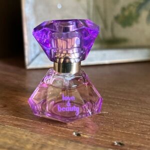 Forever 21 Love & Beauty EDP Travel/Mini Size 0.3 Fl oz.
